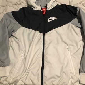 nike windbreaker jacket